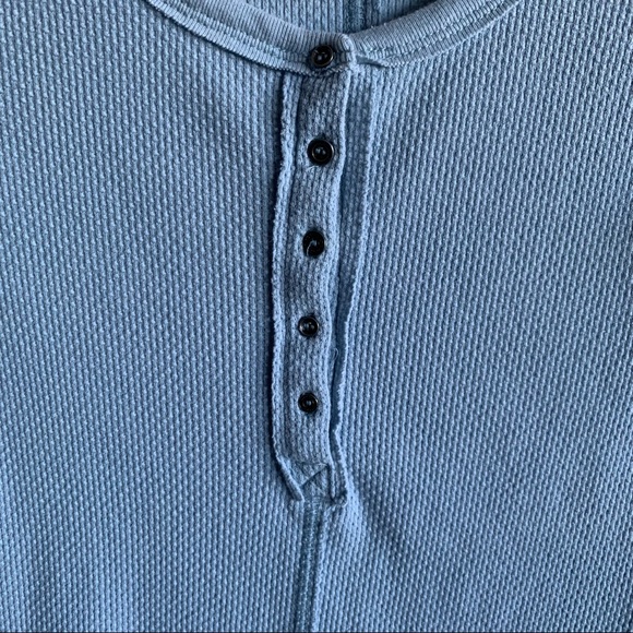 ⛔️SOLD⛔️ FREE PEOPLE Thermal Henley Crochet Cuff Trim Long Sleeves Top - Picture 3 of 10